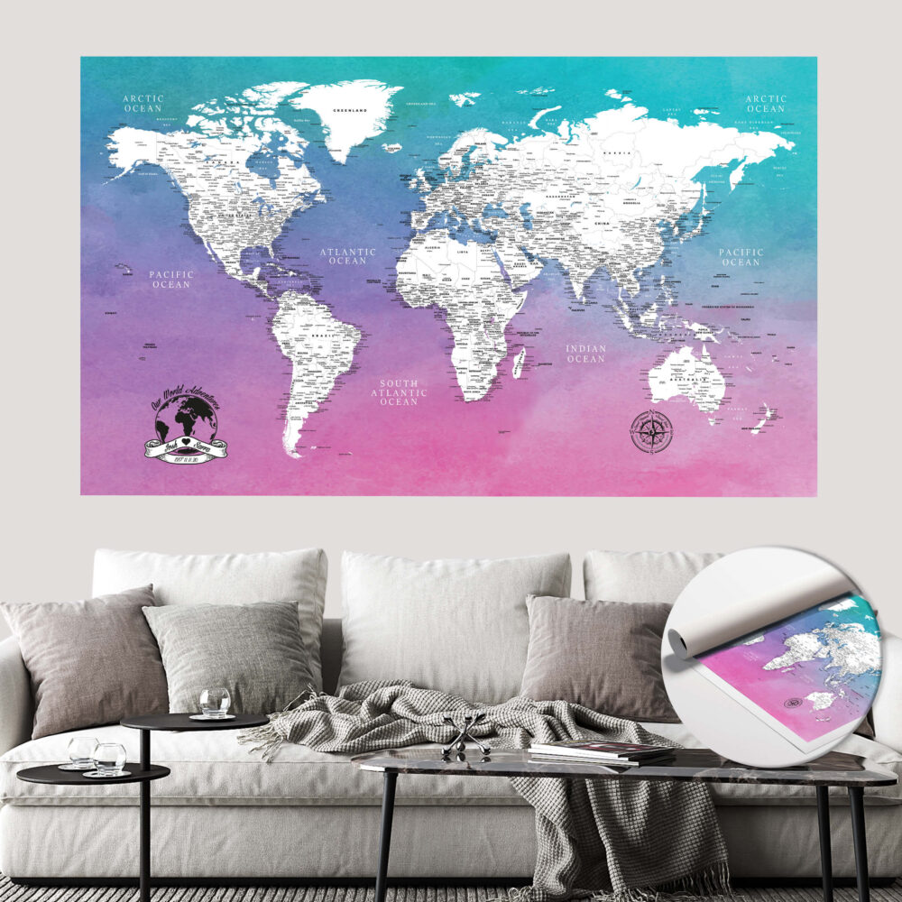 Carte du monde roulée en épingle à nourrice couleur eau